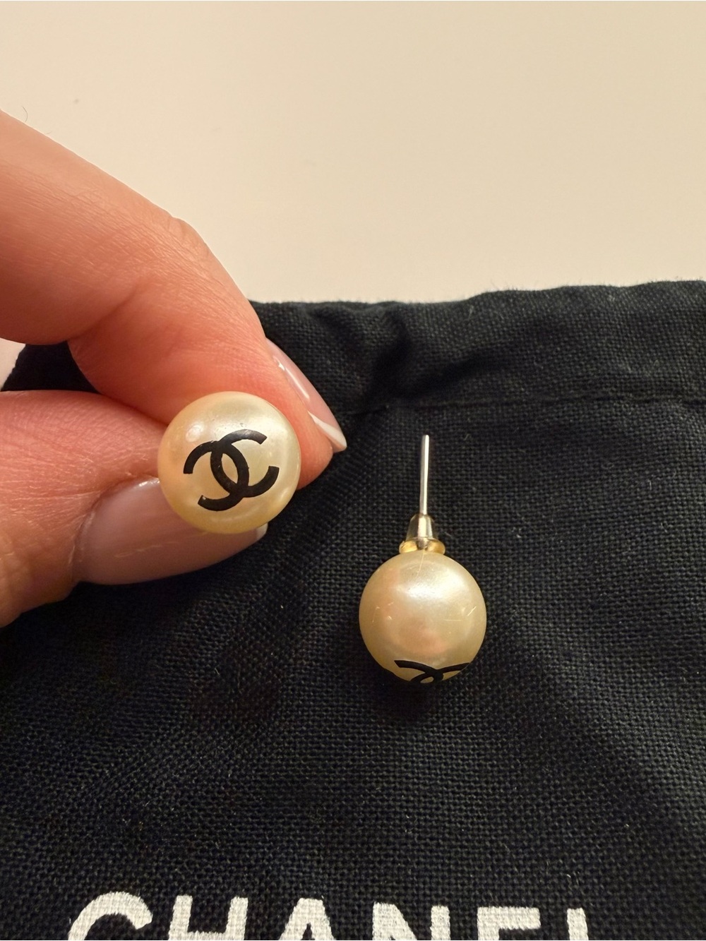 CHANEL Cream Pearl CC Logo Stud Earrings